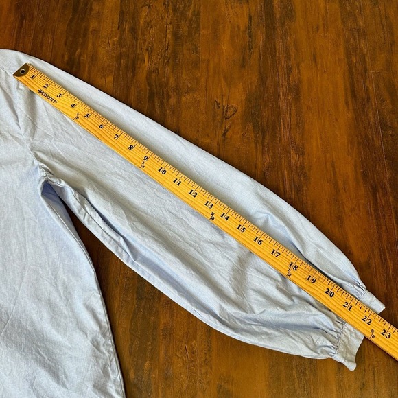 EVERLANE The Organic Cotton Prep Shirt Puff-Sleeve in Baby Blue - Picture 11 of 11